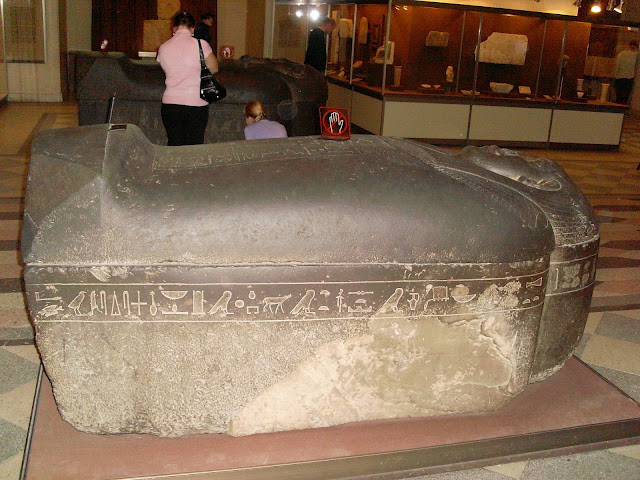 SL370496.jpg